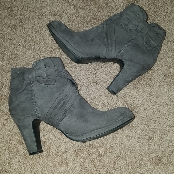 Modcloth Strut the Strut Bootie - Picture 2 of 6